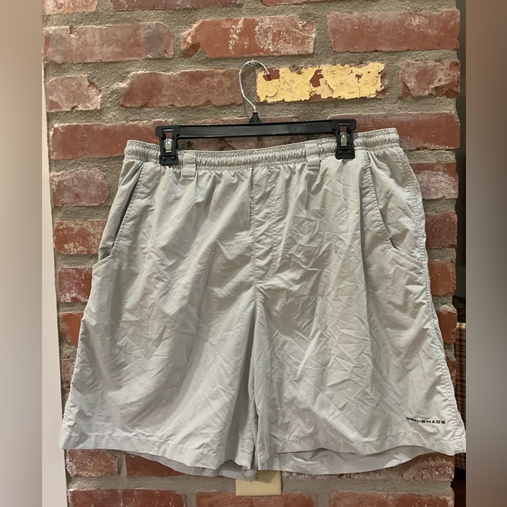 Men’s Columbia fishing swim shorts